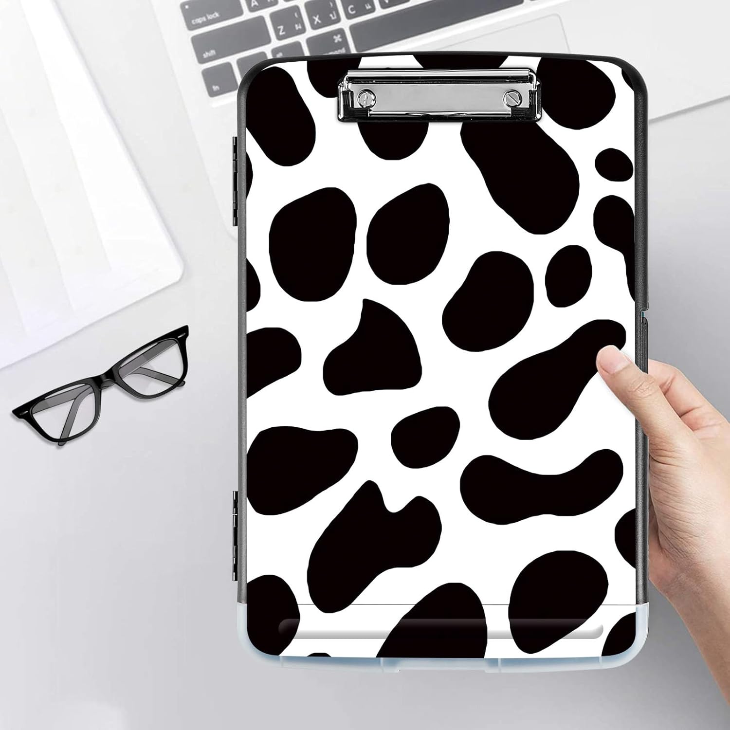 RYUITHDJP Clipboard with Storage Featuring Cow Pint Left-Right Flip Open Design Comprehensive Storage Solution for Office Essentials – Ideal for Nursing and Professional Use, 9.5x14.2 in