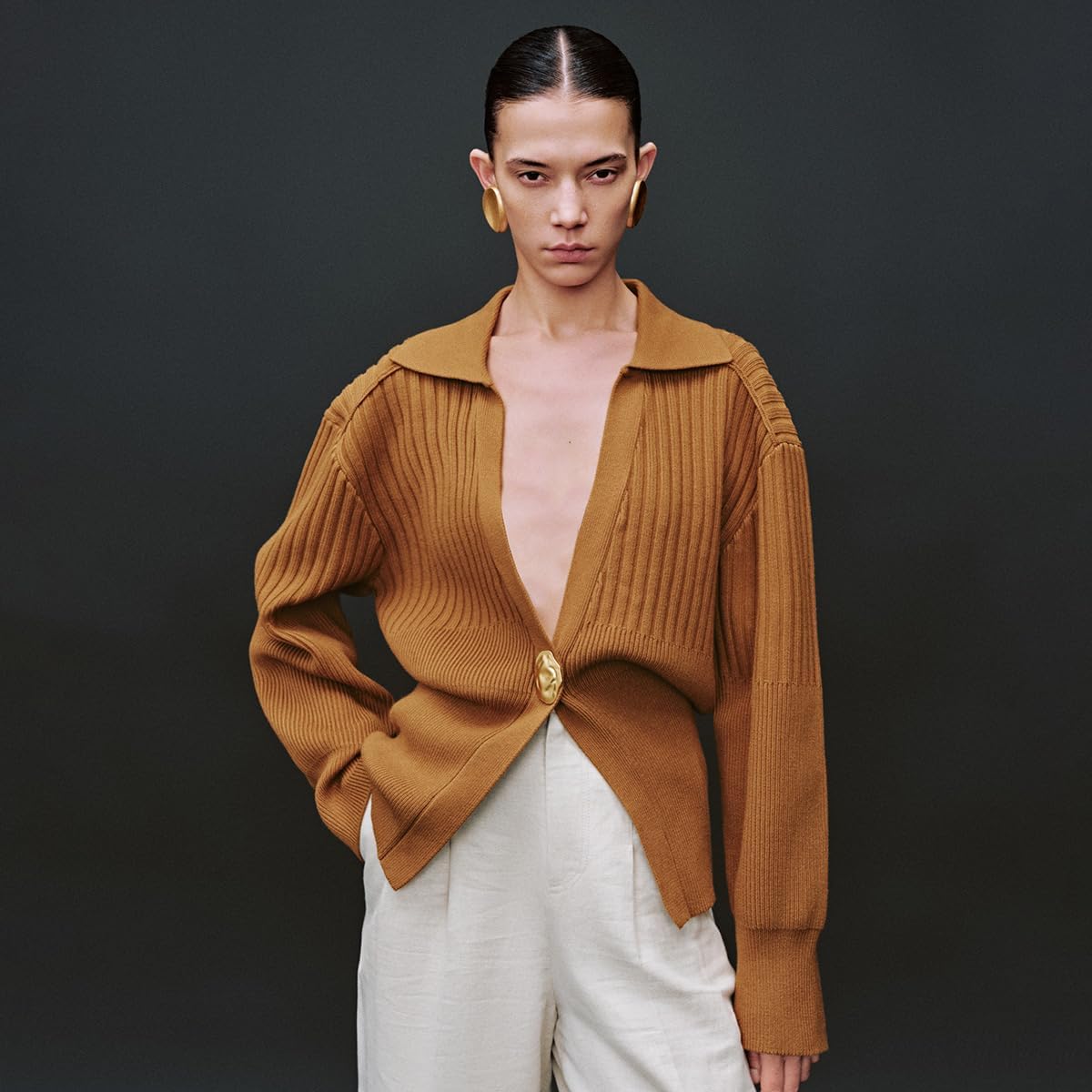 URBAN REVIVO Women's Cardigan V-Neck Lapel Long Sleeve Knitted Cropped Casual Sweater with Metal Button 2025 - Image 3