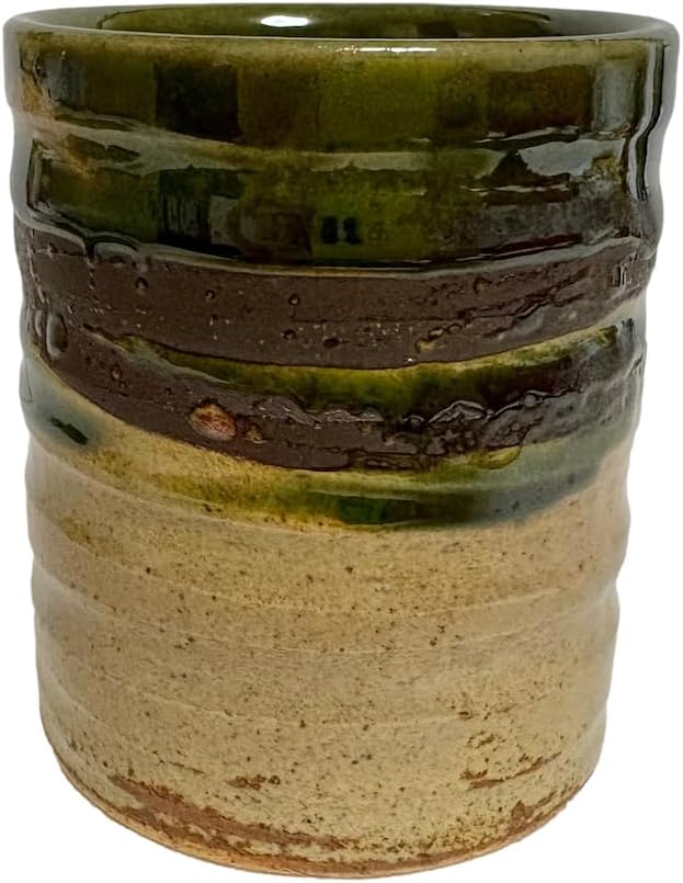 Japanese Mino Ware Traditional Ceramic Yunomi Tea cup H3.9 x3.2 Inches in diameter, 12.8 Fluid Ounces, for Hot Green Tea, Bancha from Japan (Saiun BRN IV)
