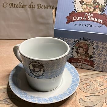 不二家 - しっぽ　ペコちゃん　入浴剤＆マグカップ＆プラカップ マグカップ 350ml ペコちゃん フェイス コップ 食器 磁器製