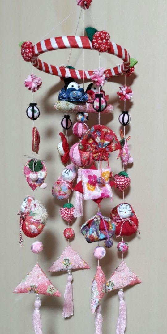 ⑧お雛様ちりめん細工吊るし飾り５連