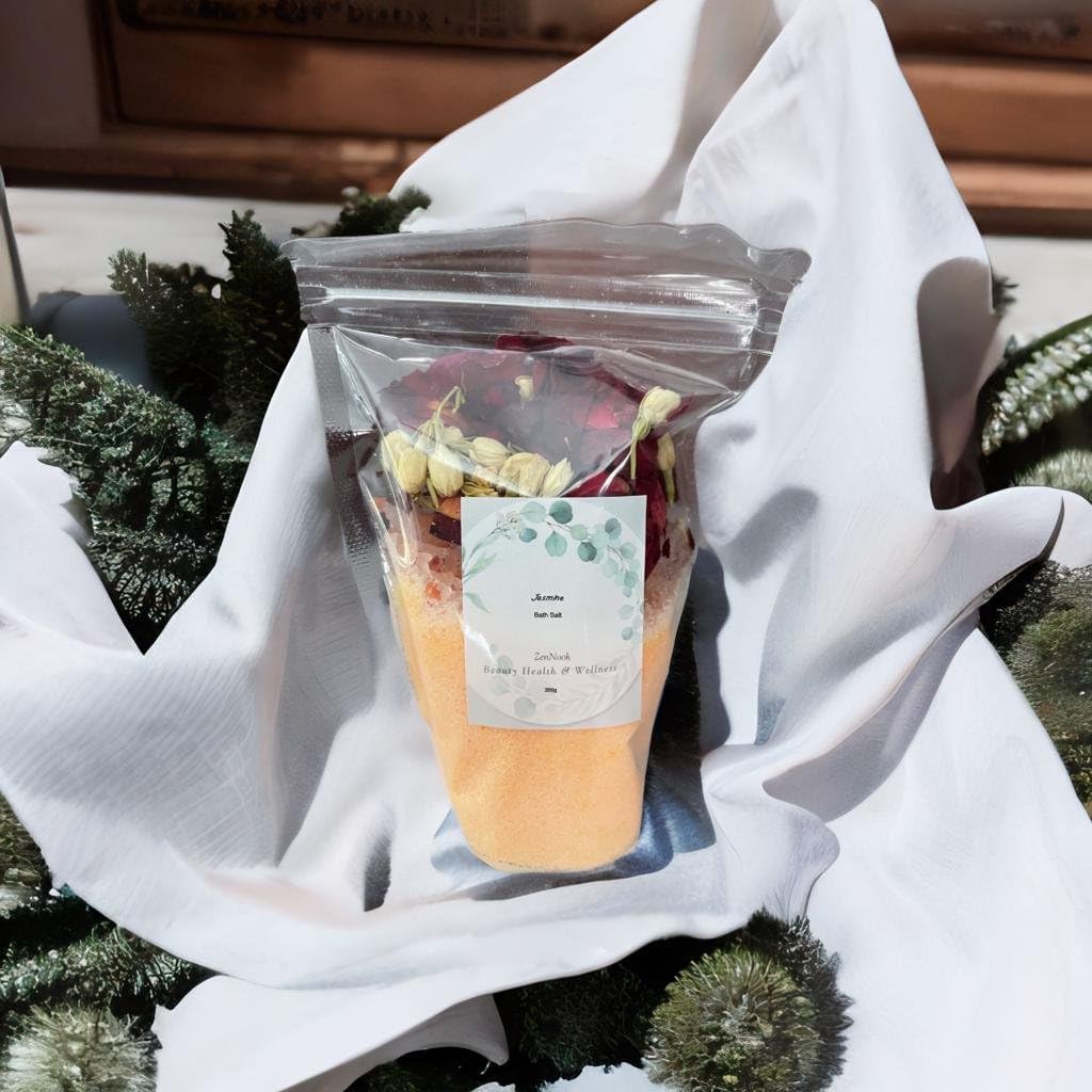 Bath Soaking Luxury Crystal Salt Natural Himalayan bath 200G (Jasmine Rose Petal) 1 Bath Soaking Luxury Crystal Salt Natural Himalayan bath 200G (Jasmine Rose Petal)