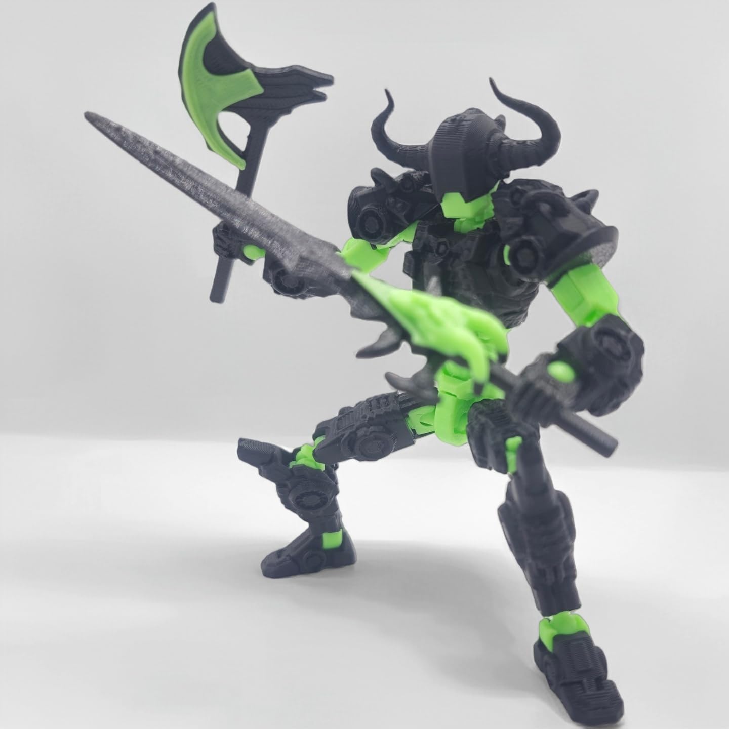 T13 3D Action Figure Set (Assembly Completed), 3D Printed Multi-Jointed, Dummy Titan 13 Action Figures, Multi-Articular Lucky Robot Nova T-13,Desktop Decorations for Game Lovers Toys (Black Green)