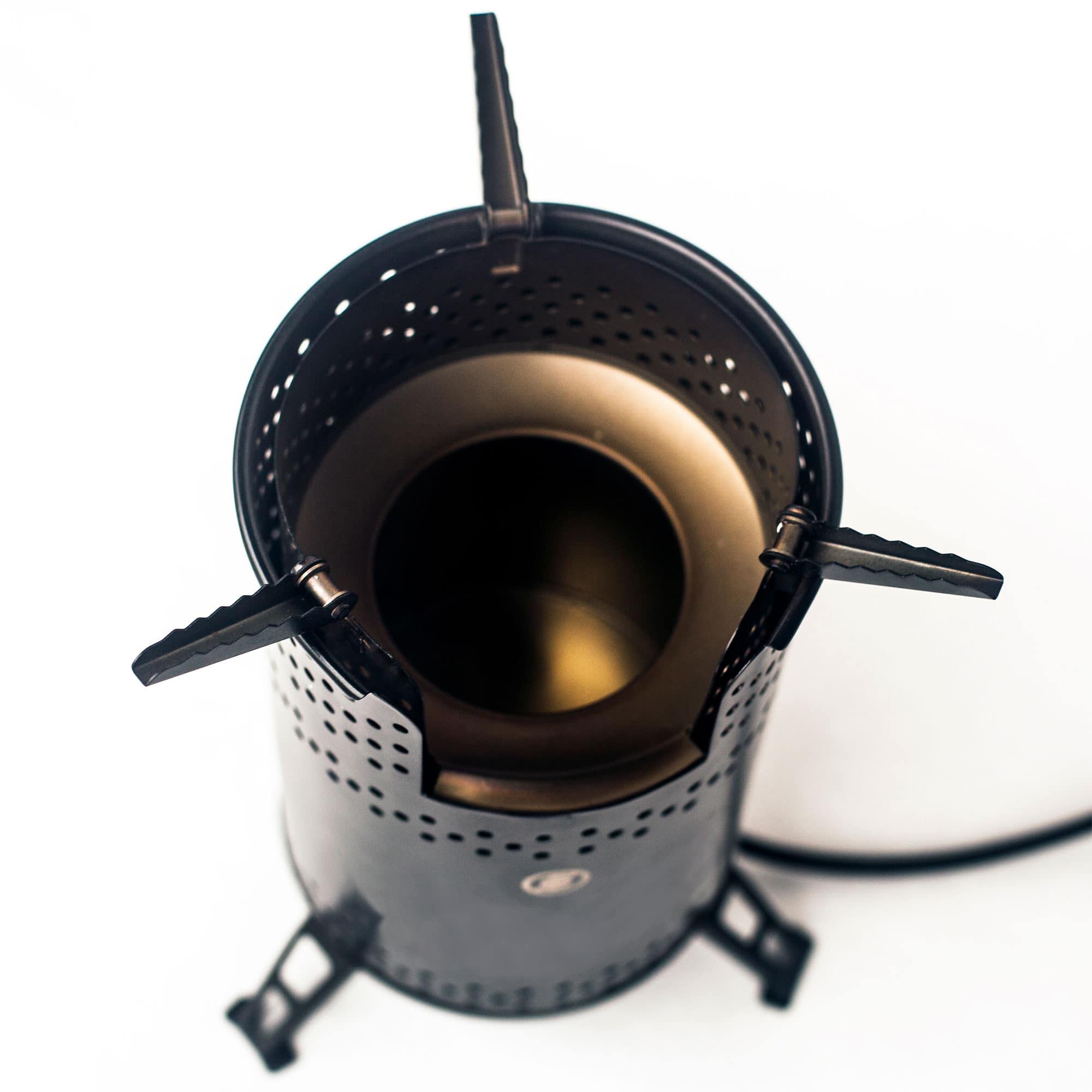 Amazon.com: INFERNO Outdoor Biomass Stove (Compact, Camping, Off-Grid,  Emergency) by InstaFire : Sports u0026 Outdoors