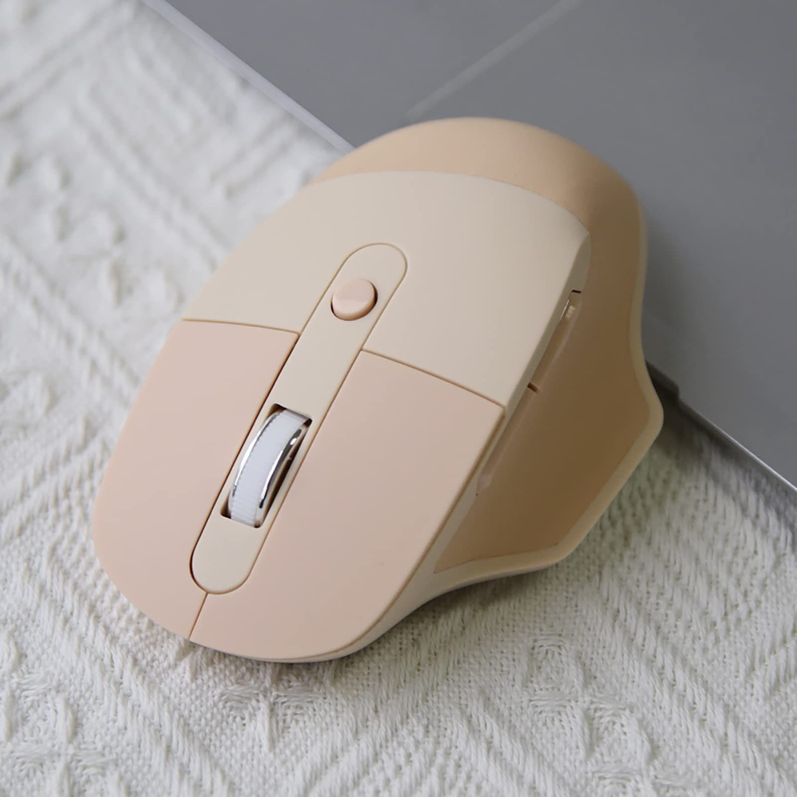 Lomiluskr Mouse wireless a doppia modalità 2.4G e Bluetooth, tasti silenziosi, design ergonomico, colori caramelle, compatibile con notebook, PC, tablet, smartphone (tè al latte)