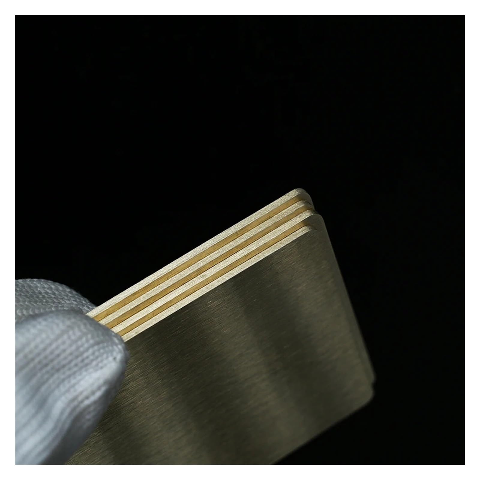 Messingplaketten 2 Stück rechteckige Messing-Plakettenrohlinge 86 x 54 mm | Namensschild aus Metall mit Gravur, 2 mm dick(With 4 holes)
