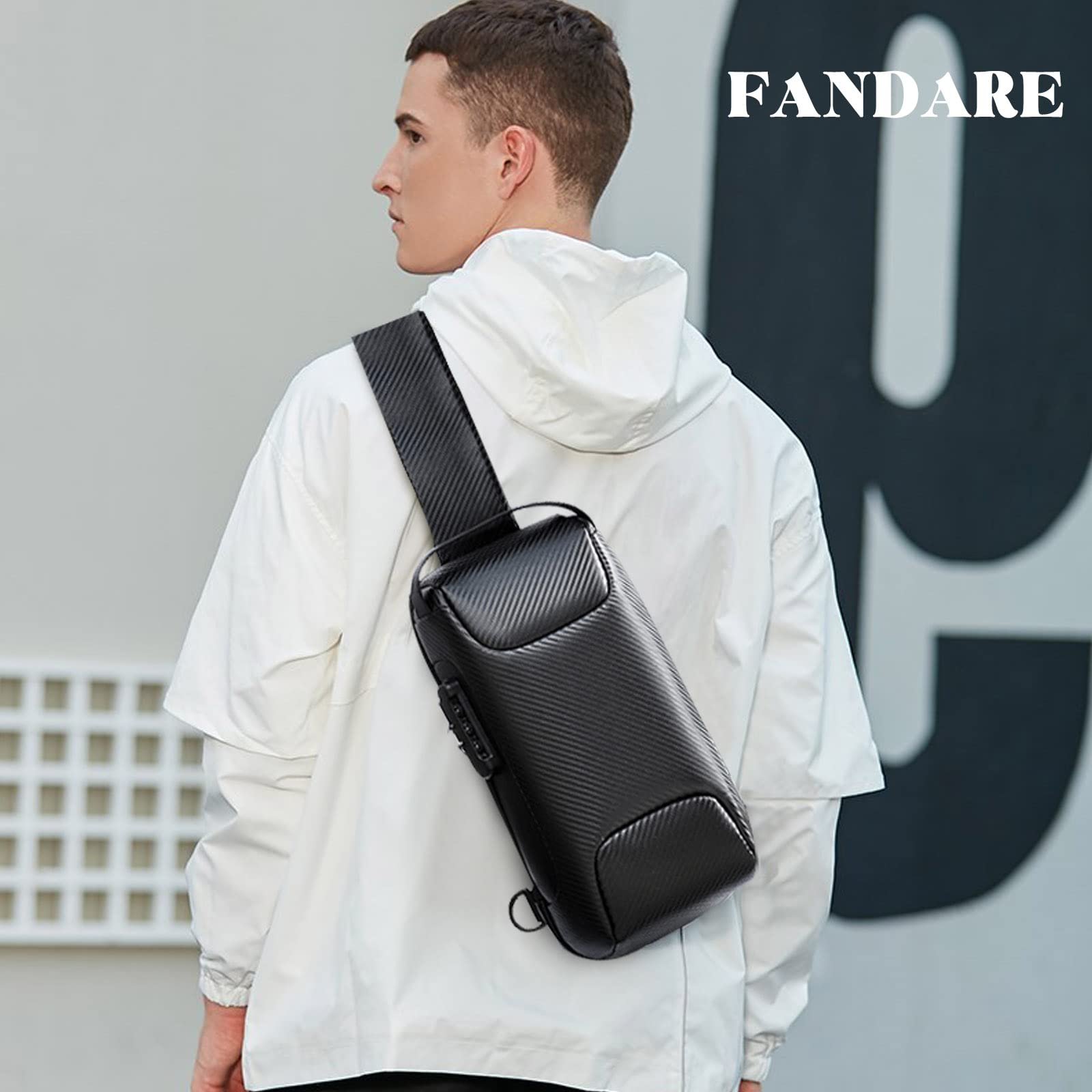 FANDARE Antifurto Zaino Monospalla Uomo Borse piccole a tracolla con USB Business Borsa a Spalla Impermeabile Stile auto sportive per Scuola Outdoor Ciclismo Viaggio Multitasche Piccolo Zaino Nero A