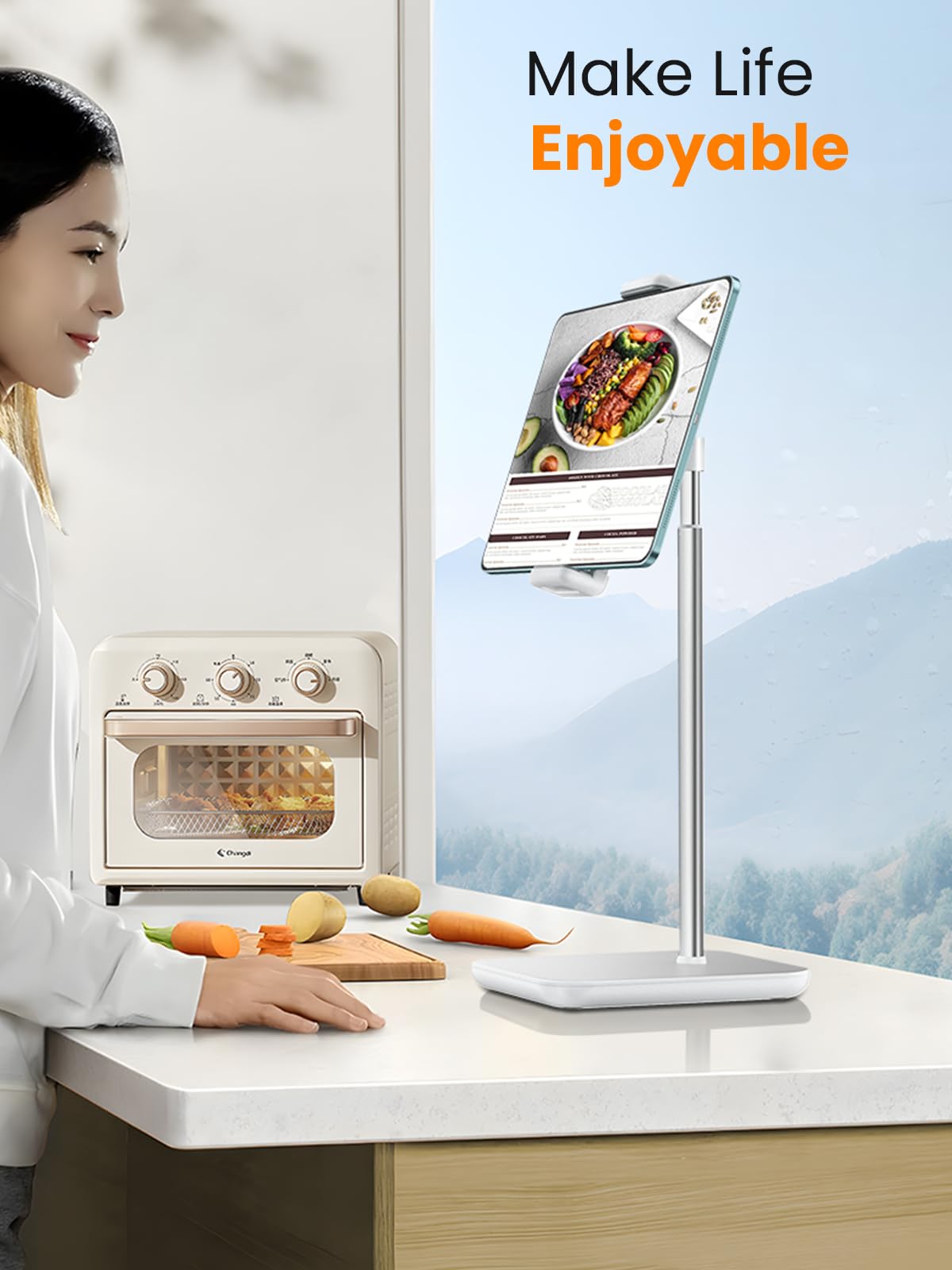 Regulowany stojak na iPada z wydłużeniem wysokości 21 ", 360 ° uchwyt tabletu obrotowego dla biurka, stojak na powierzchni, przenośny stojak na monitor z tabletami i smartfonami 4,7-15.6" (Biały)