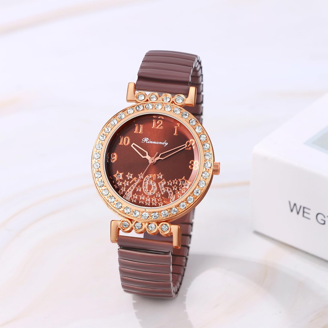 JewelryWe Damenuhr Elastische Uhr für Senioren Analog Quarz Armbanduhr Damen Stretcharmband Lässige Uhr mit Edelstahl Zugarmband & großem leicht ablesbar Zifferblatt