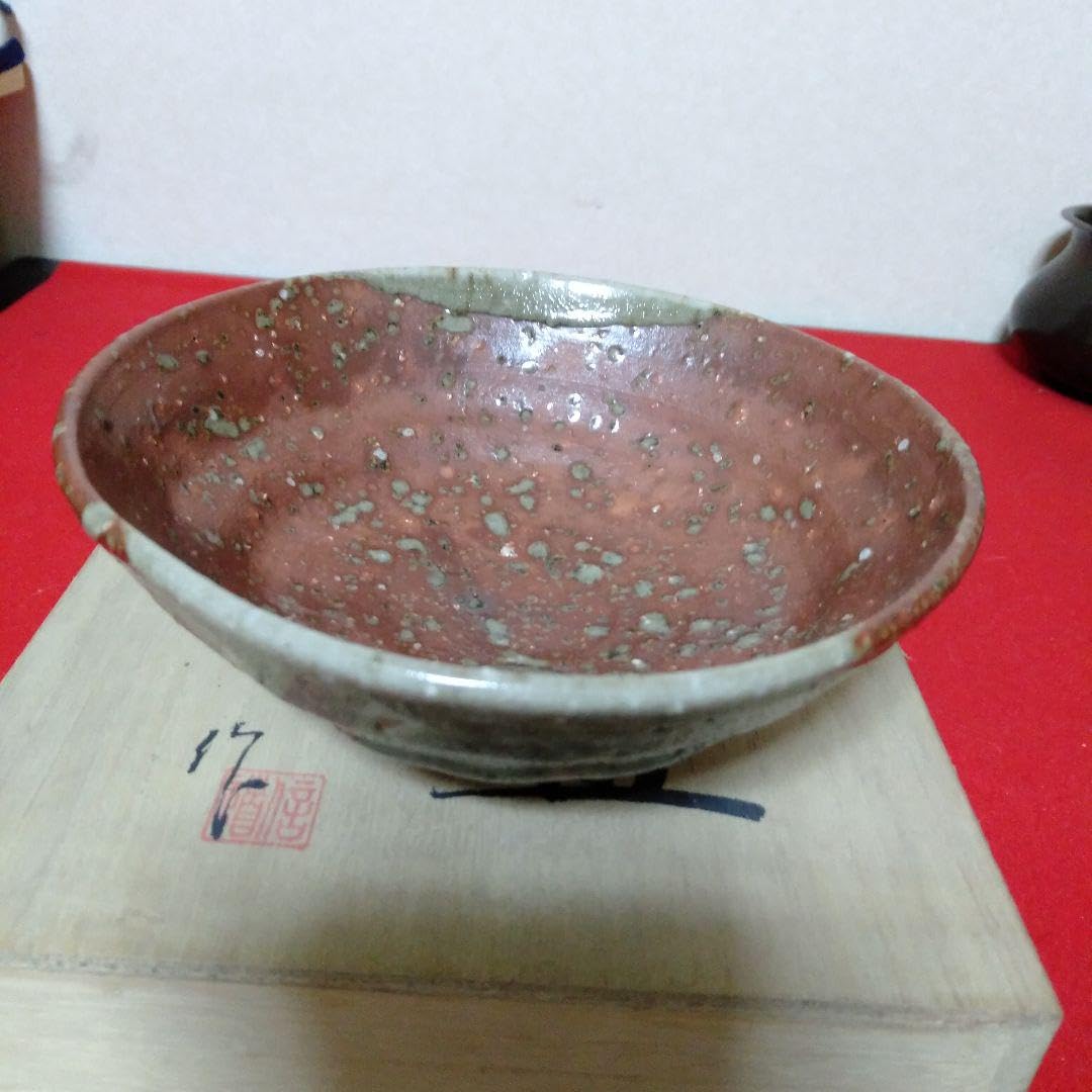 茶碗 平茶碗 古伊賀風 山本信造 銘 抹茶碗 茶道具 茶器 木箱 共箱 Amazon.co.jp: 陶芸家 山本信道作 古伊賀風 平茶盌 : ホーム＆キッチン