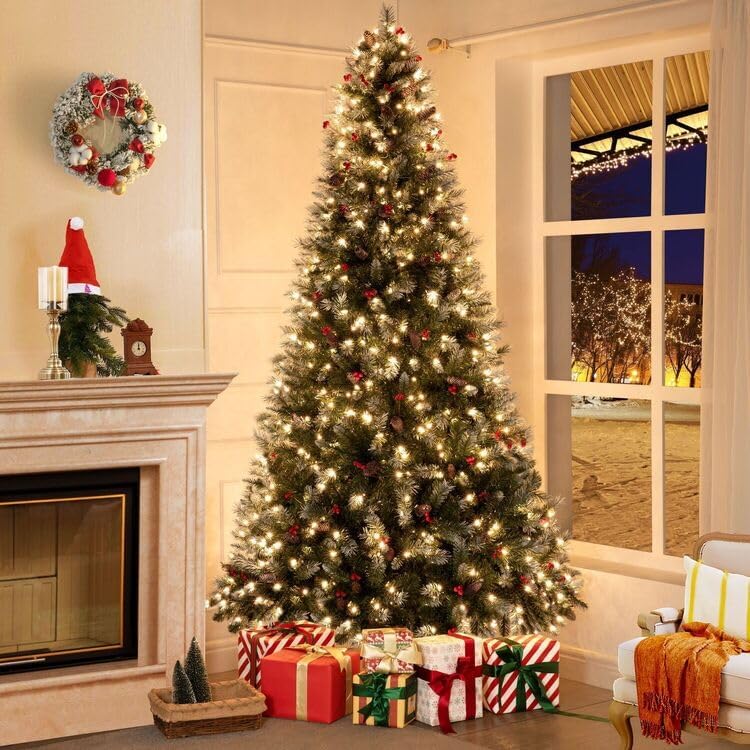 Naomi Home 7 5ft Snow Flocked Christmas Tree with Lights Realistic Spruce Christmas Tree with Pine Cones Berries Foot Pedal 1346 Branch Tips 550 Warm Lights and Metal Stand Pre Lit Xmas