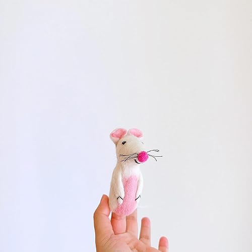 Marioneta de dedo de ratón blanco