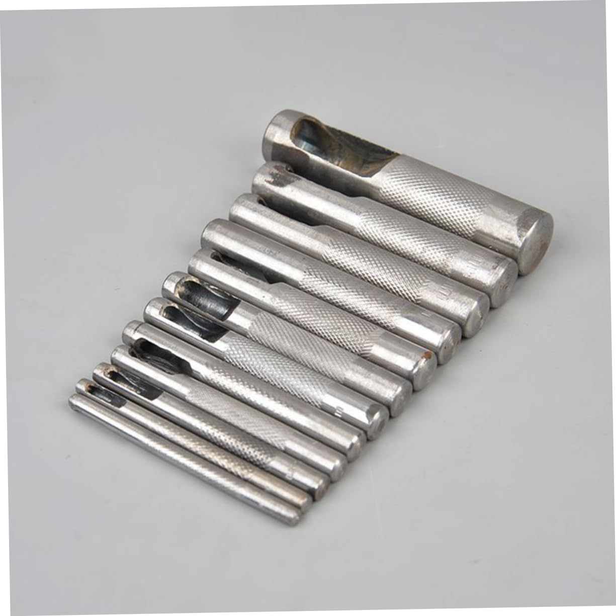SEWACC Punzón Central Para Cinturón De Cuero Perforadora De Perforadora De Cinturón Herramientas De Decoración De Cuero