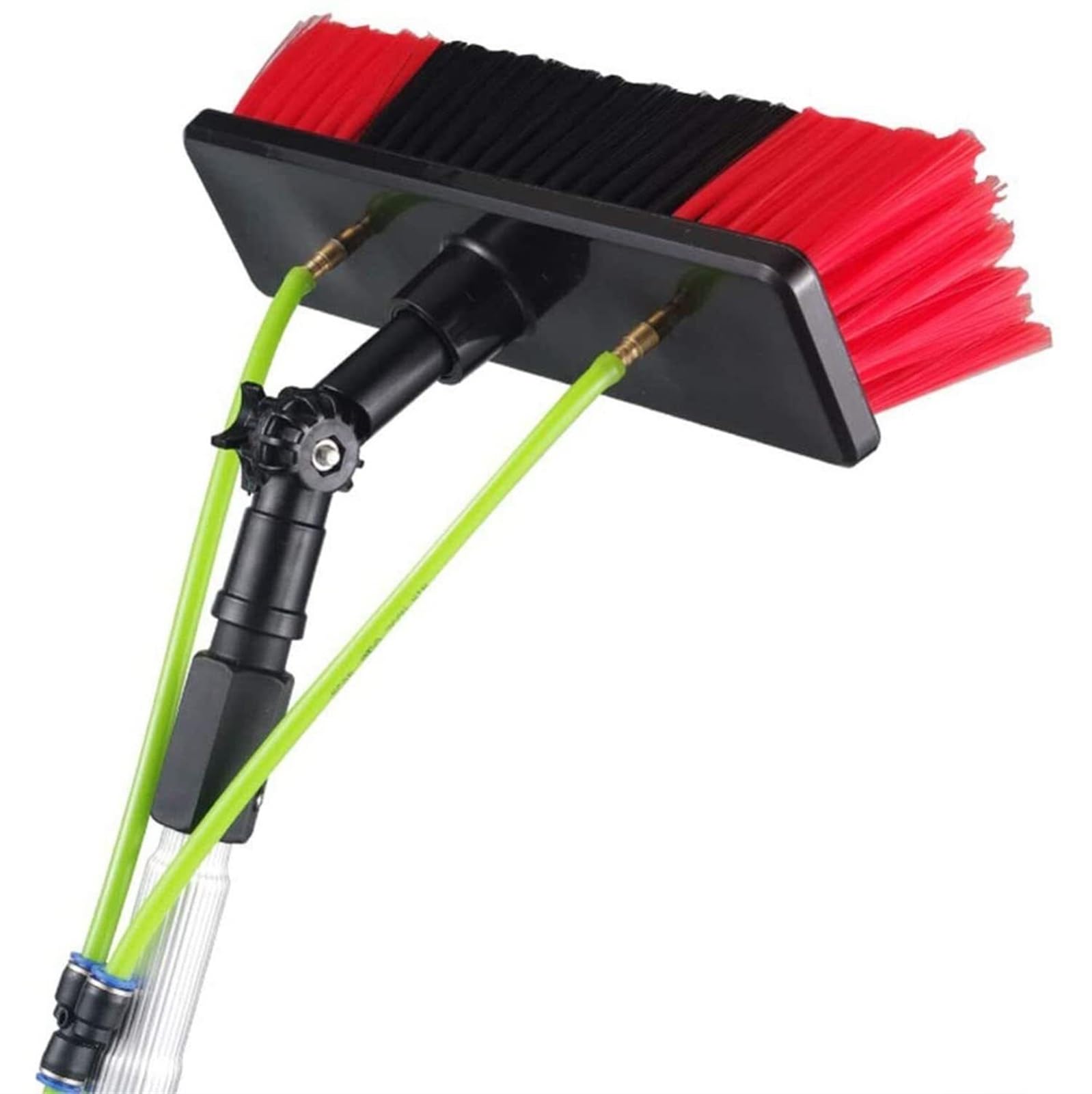 Brosse télescopique alimentée en eau pour nettoyer les panneaux photovoltaïques et solaires