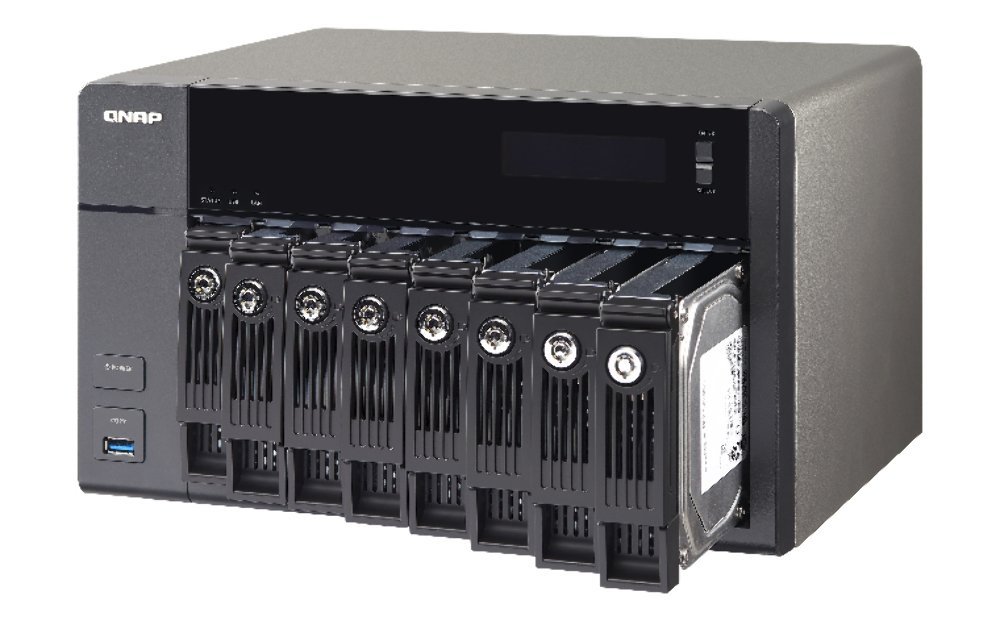 QNAP TVS-871-I7-16G - Serveur NAS de Stockage Unifié 8 Baies, Intel Core Quad Core i7 3.2 GHz jusqu'à 4.0 GHz , 16Go RAM, 4 Gbe LAN, HDMI, 10G-ready, 4K-ready, Châssis Vide
