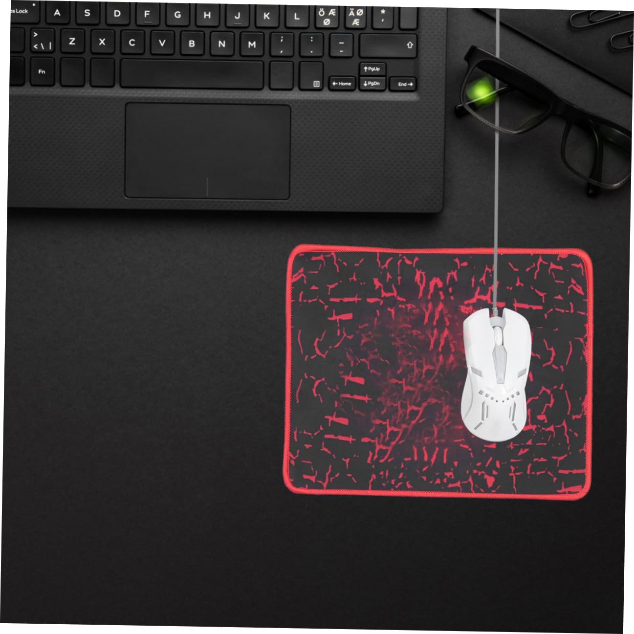 HOMSFOU Tastiera e Mouse Combo da Gioco Mouse Ergonomico Tastiera USB per Computer Tappetino per Gamer e Uso Professionale