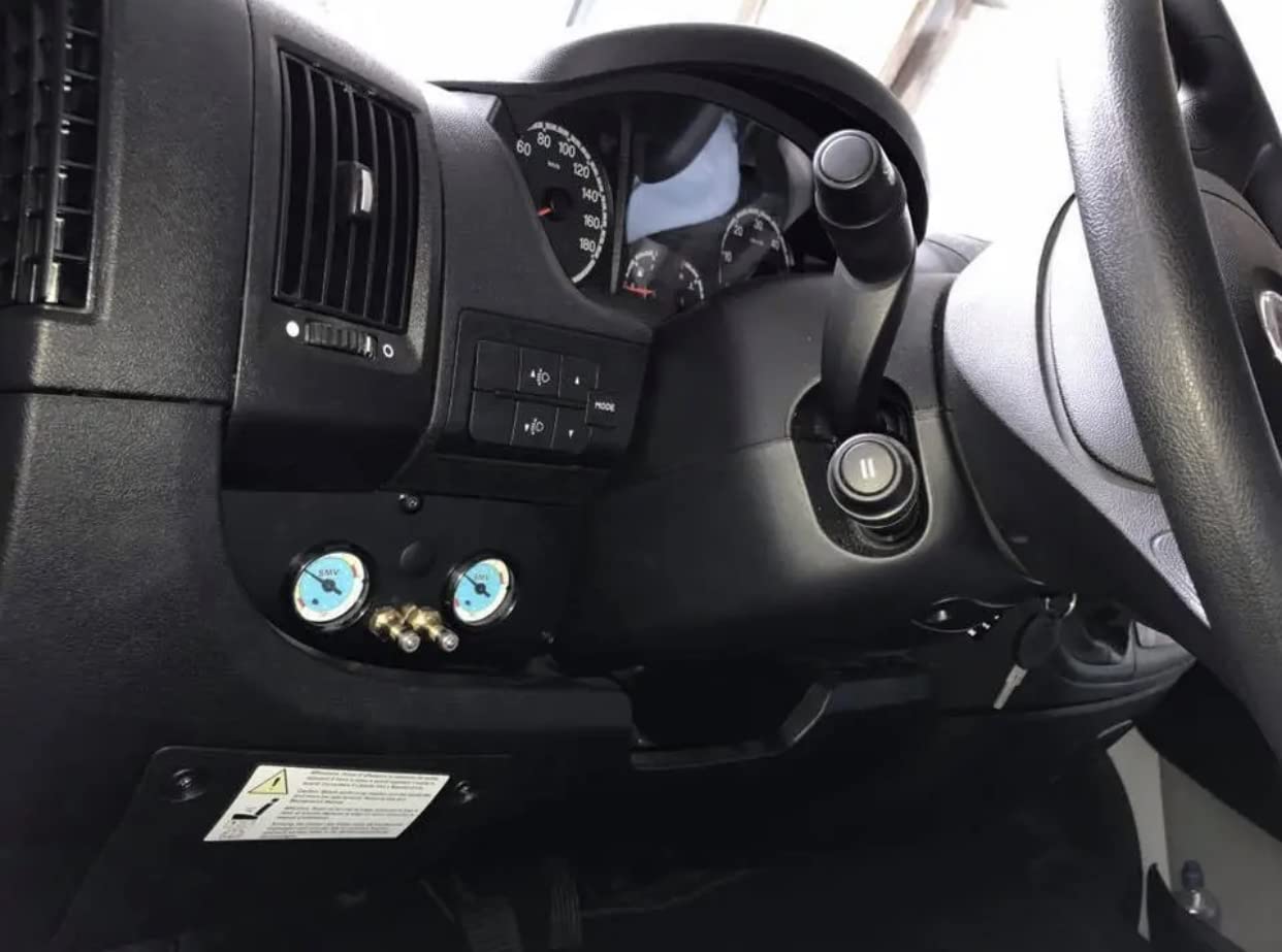 Sospensione pneumatica per camper Z6 incl. cruscotto con manometro specifico per veicolo adatto per FIAT Ducato/Peugeot Boxer/Citroen Jumper (tipo 250) dal modello 07/2006-oggi