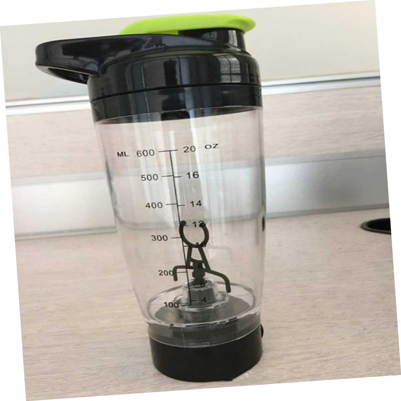 Alipis Shaker Elettrico Portatile per Proteine 600 Ml Mixer Antigraffio Miscelazione Automatica per Sportivi e Vita Sana