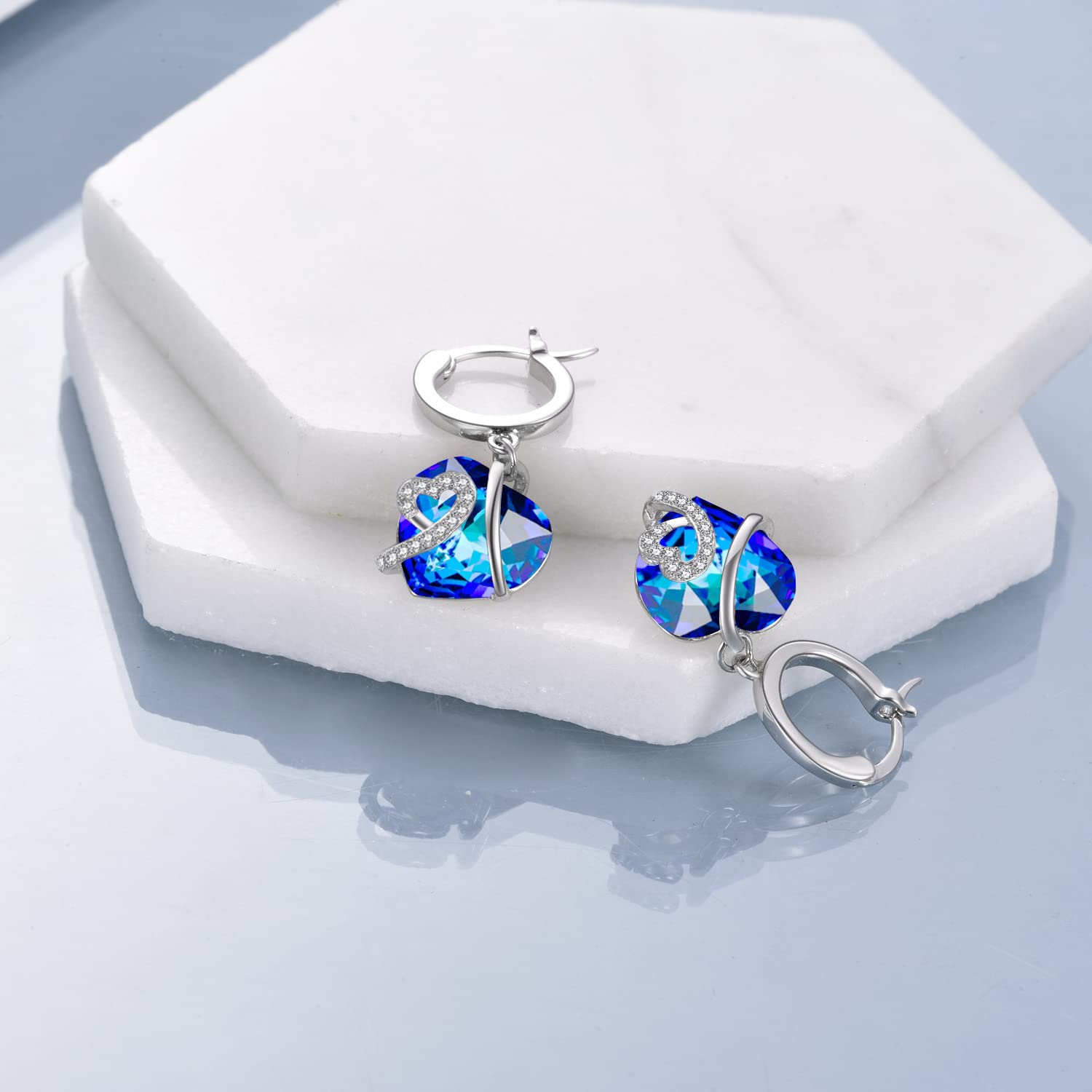 AOBOCO Herz Ohrringe Damen, 925 Sterling Silber Creolen baumeln mit Blau Kristallen, Geburtstag Geschenke für Frau Mutter