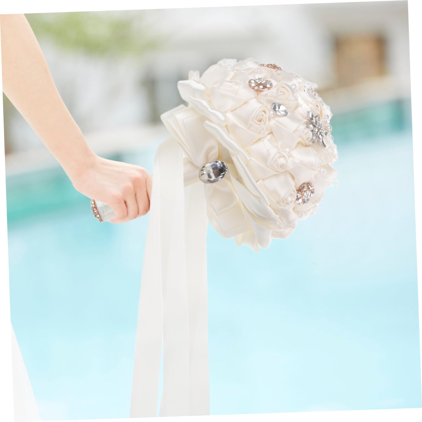 Abaodam Brautstrauß mit Schleife, 1 Stück, Dekorativ für Hochzeit | Ribbon mit Strass, Lebendig Wirkende Optik, für Braut und Familie, Geeignet für Wohnzimmer