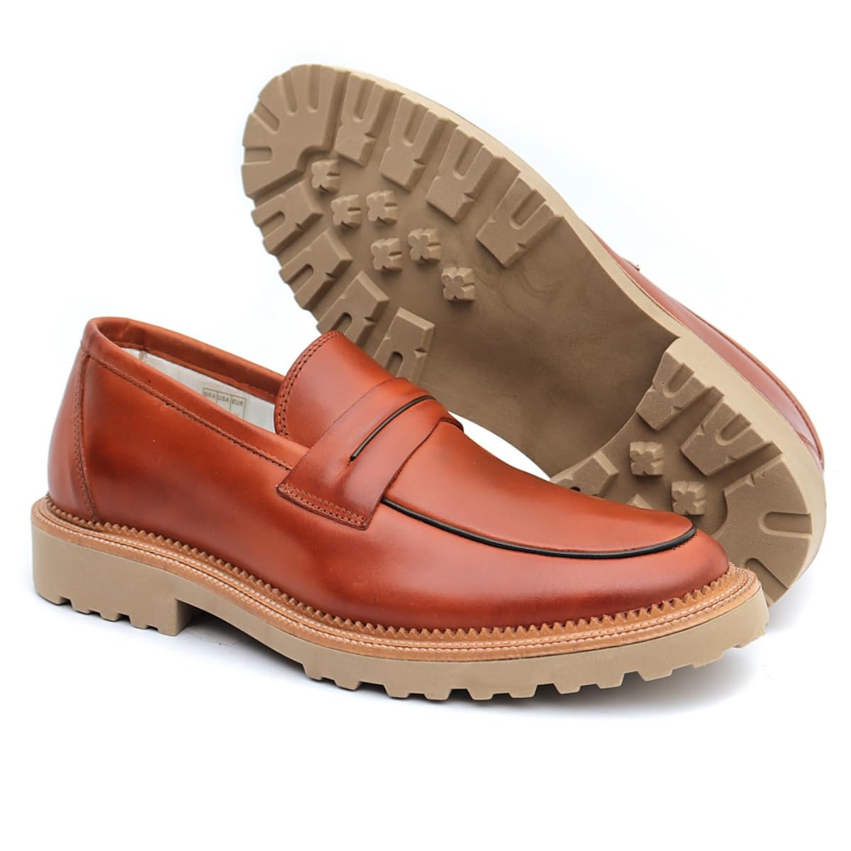 Sapato Mocassim Loafer Masculino em couro Legítimo Artesanal em promoção! Veja a oferta e mais achadinhos de Sapatos 3 Hoje é o melhor dia para comprar Sapato Mocassim Loafer Masculino em couro Legítimo Artesanal com aquele preço maroto! Promoção! Aproveite a oferta! 3