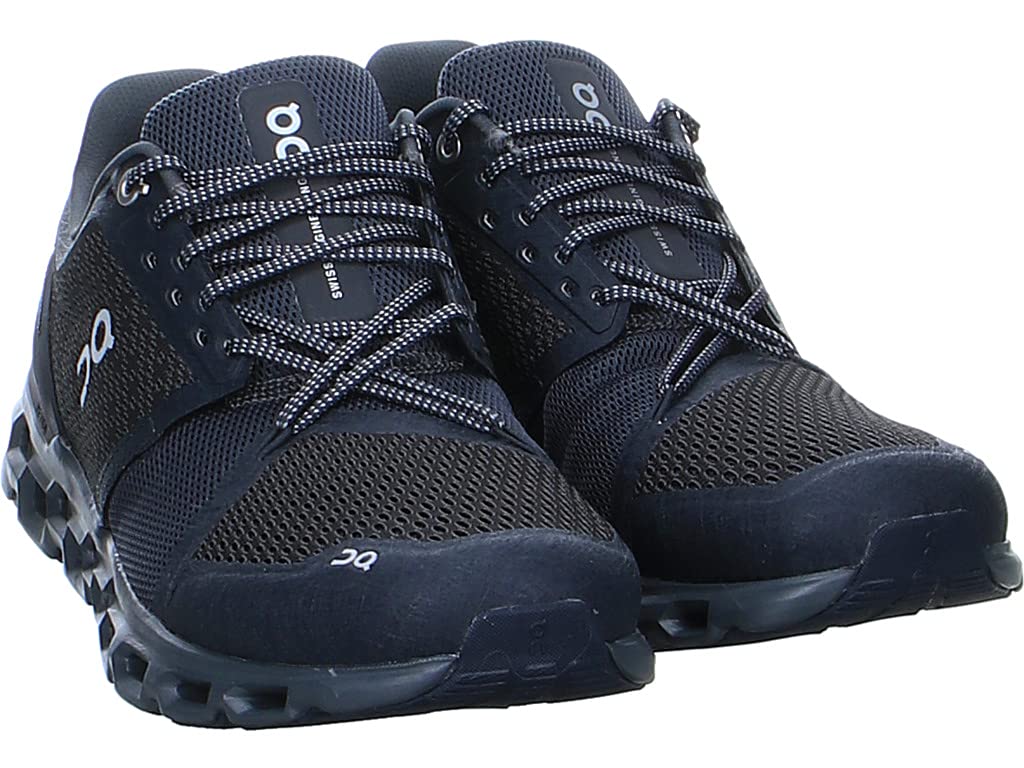 Amazon.com | ON Cloudstratus Black/Shadow 11 M | Chukka