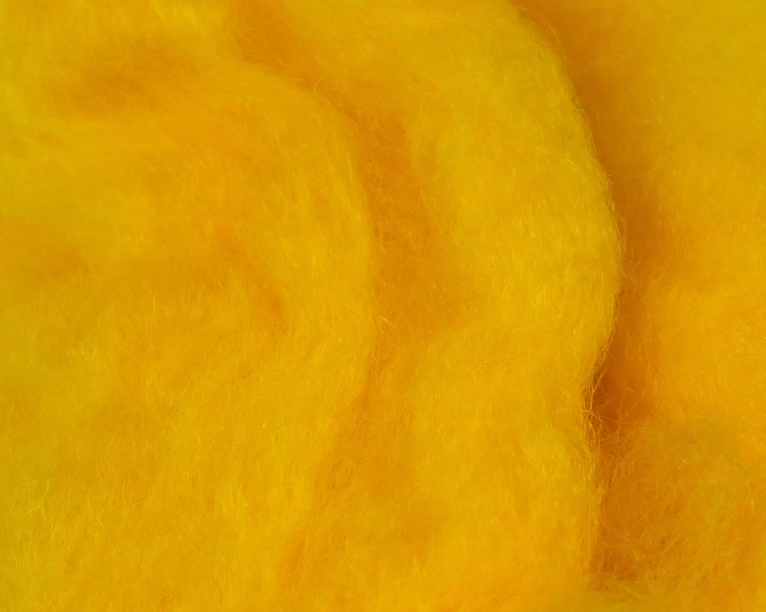 Hareline Fly Tying Sculpin Wool – Buggy Natural Wool for Streamers & Sculpin Patterns (Yellow)