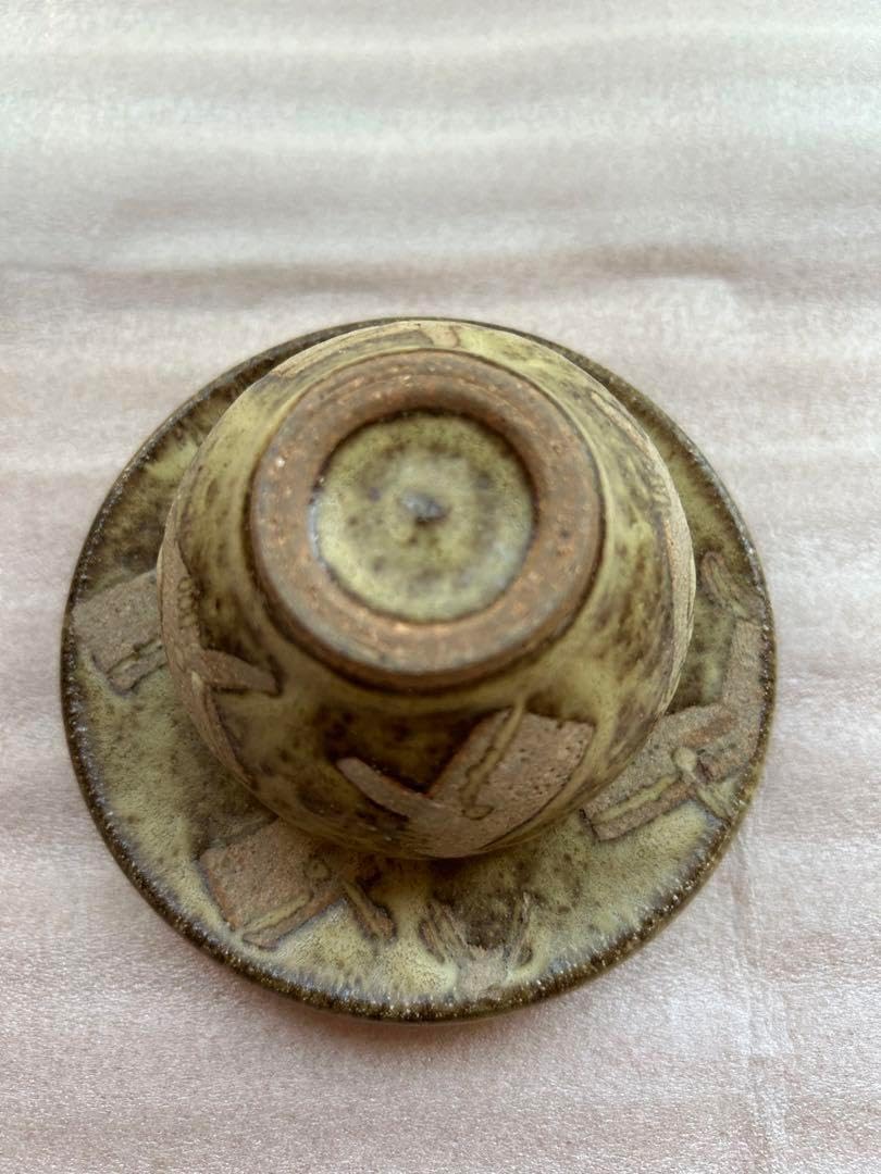 やちむん 工房十鶴 湯のみ 皿 クジラ柄 セット 沖縄・読谷村 工房十鶴 やちむん 工房十鶴 湯のみ 皿 クジラ柄 セット 沖縄・読谷村 工房十鶴