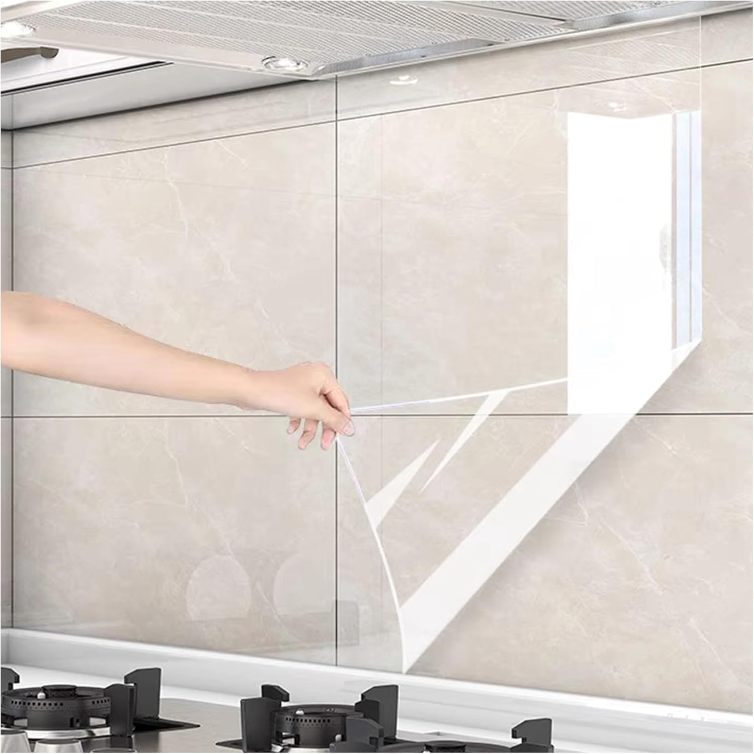 Kitchen Oil Proof Clear Wall Protector Film, 15.7x118 Clear Contact Paper Peel and Stick, Self-Adhesive Transparent Backsplash Sticker Roll, Heat-Resistant Vinyl Film Wallpaper Protection for Cabinet