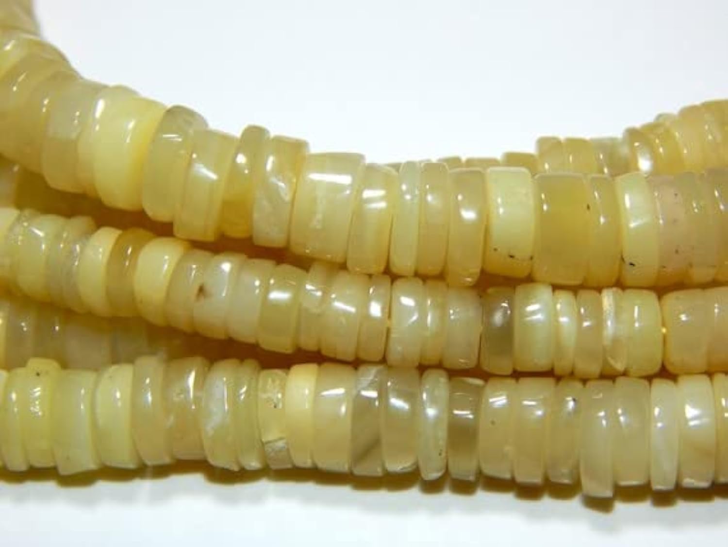 Opale jaune perles lisses calibrées pour enfilage sans blocage