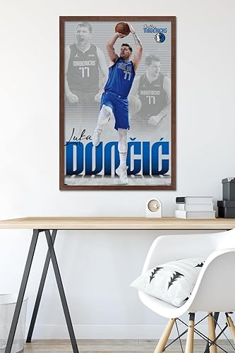 Miniatura 25 de Trends International NBA Dallas Mavericks - Póster de pared de Luka Doncic 22, 22.375 x 34 pulgadas, versión enmarcada en negro Versión enmarcada
