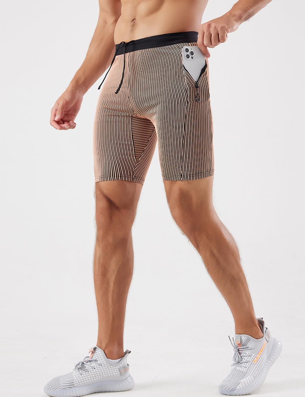 MIZOK Pantalones cortos de compresión para hombre, con bolsillos, para gimnasio y entrenamiento