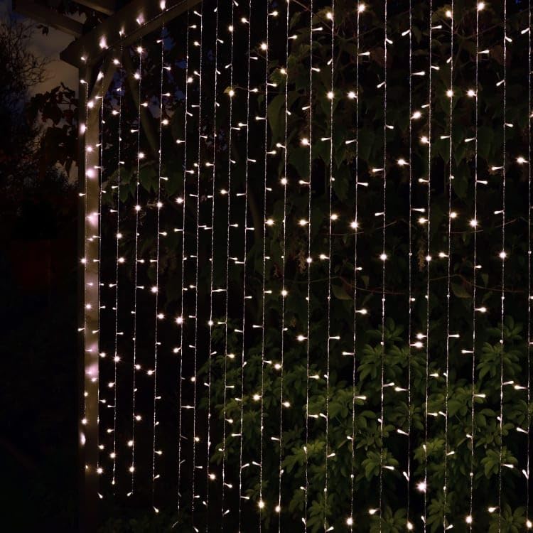 Sollar Powered LED Curtain Lights 180cm - Cool White - This Sollar Powered LED Curtain is Perfect for Creating a Lit Backdrop Against Walls & Fences, Or Around Gazebos.