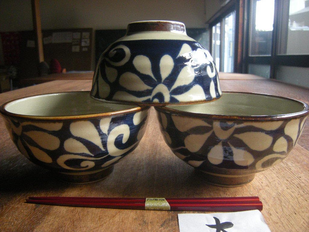 maaaaaaasaです。琉球瑠璃唐草　染付麺鉢4枚他 maaaaaaasaです。琉球瑠璃唐草 染付麺鉢4枚他 maaaaaaasa様専用