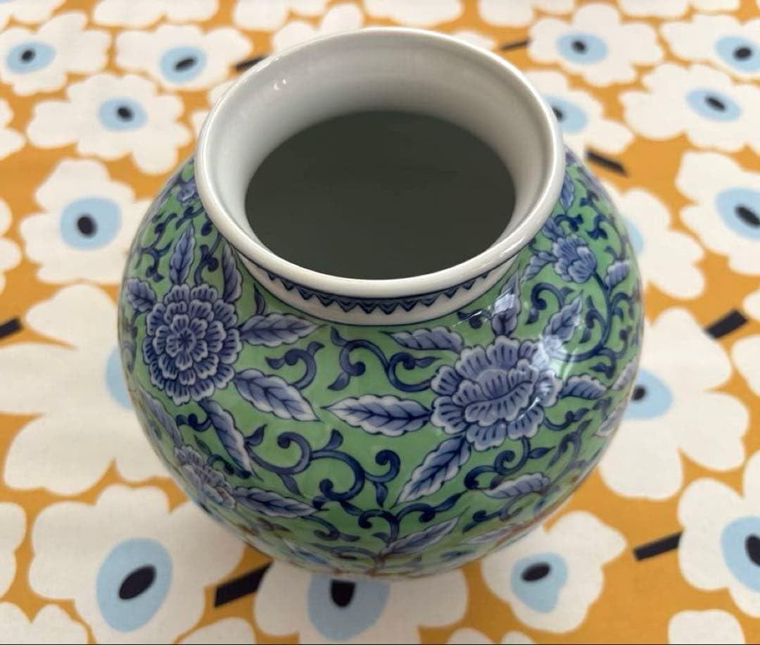 Amazon.co.jp: 美濃焼 三洋陶器 龍峰窯 花風流 染付花瓶 : ホーム