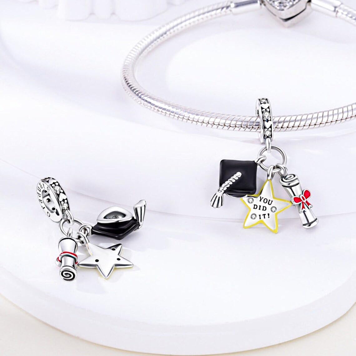 Pendentif Breloque Diplôme Compatible avec Toutes les Marques Charm Hibou Parchemin Chapeau Livre Cœur Étoile Pendentifs Anniversaire Bead Argent