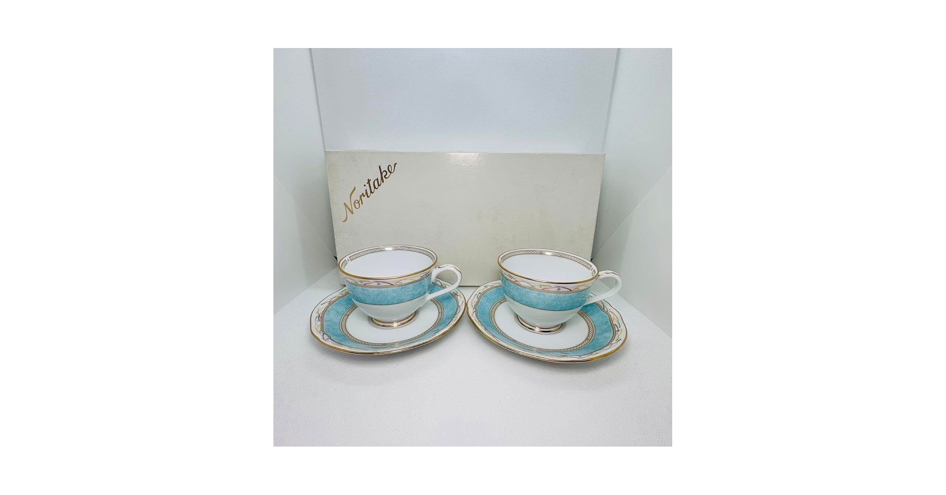 ノリタケ　花麗句　２０PCティーセット Amazon.co.jp: ノリタケ 華麗句 ハナレイク カップ&ソーサー