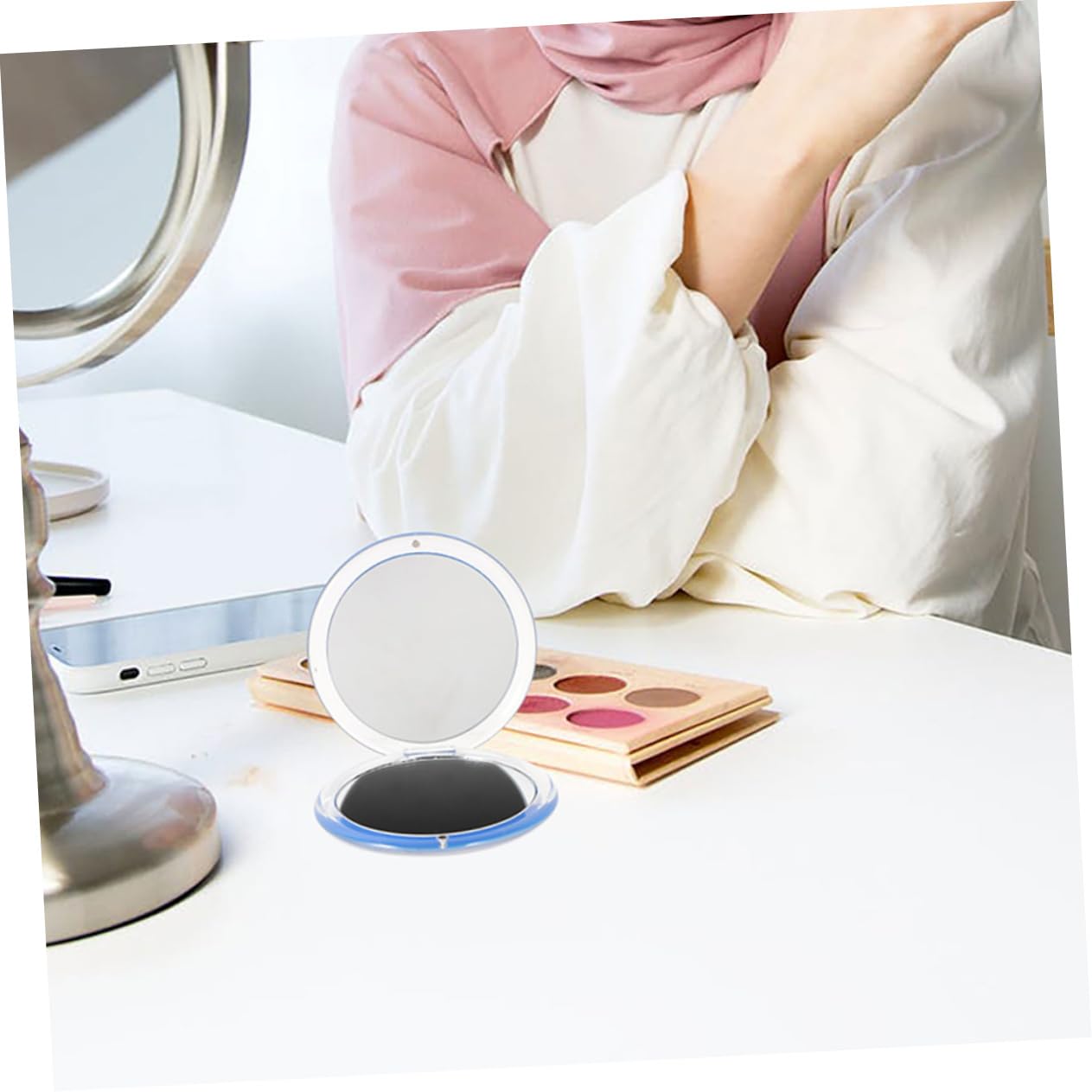 BESTYASH 3 Pezzi Pieghevole Ingranditore Tascabile Rotondo per Viaggi Accessorio Compatto per Donne e Ragazze Design per Ritocchi