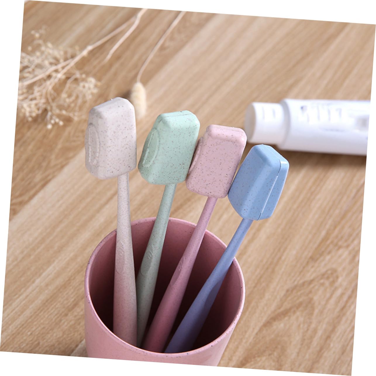 Beavorty 4Pcs Portable Toothbrush Cover Protective Caps for Hygiene for Travel Camping and Outdoor Activities - Image 2