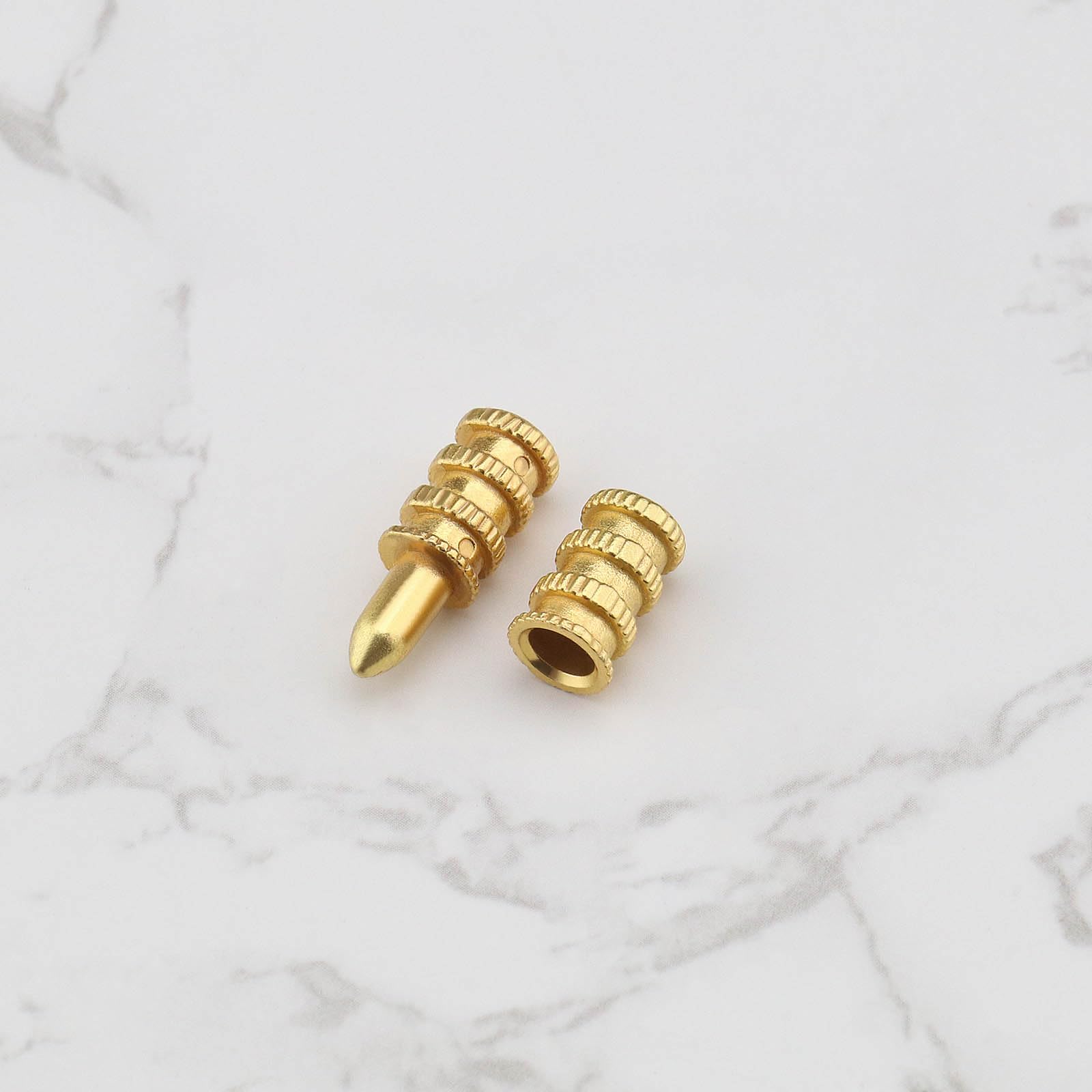 20 connettori a manicotto per bulloni da tavolo, set di punte di precisione in rame, per tavolo da pranzo, perni per tasselli per mobili in legno, armadietti, sedie da tavolo, 8 x 28 mm