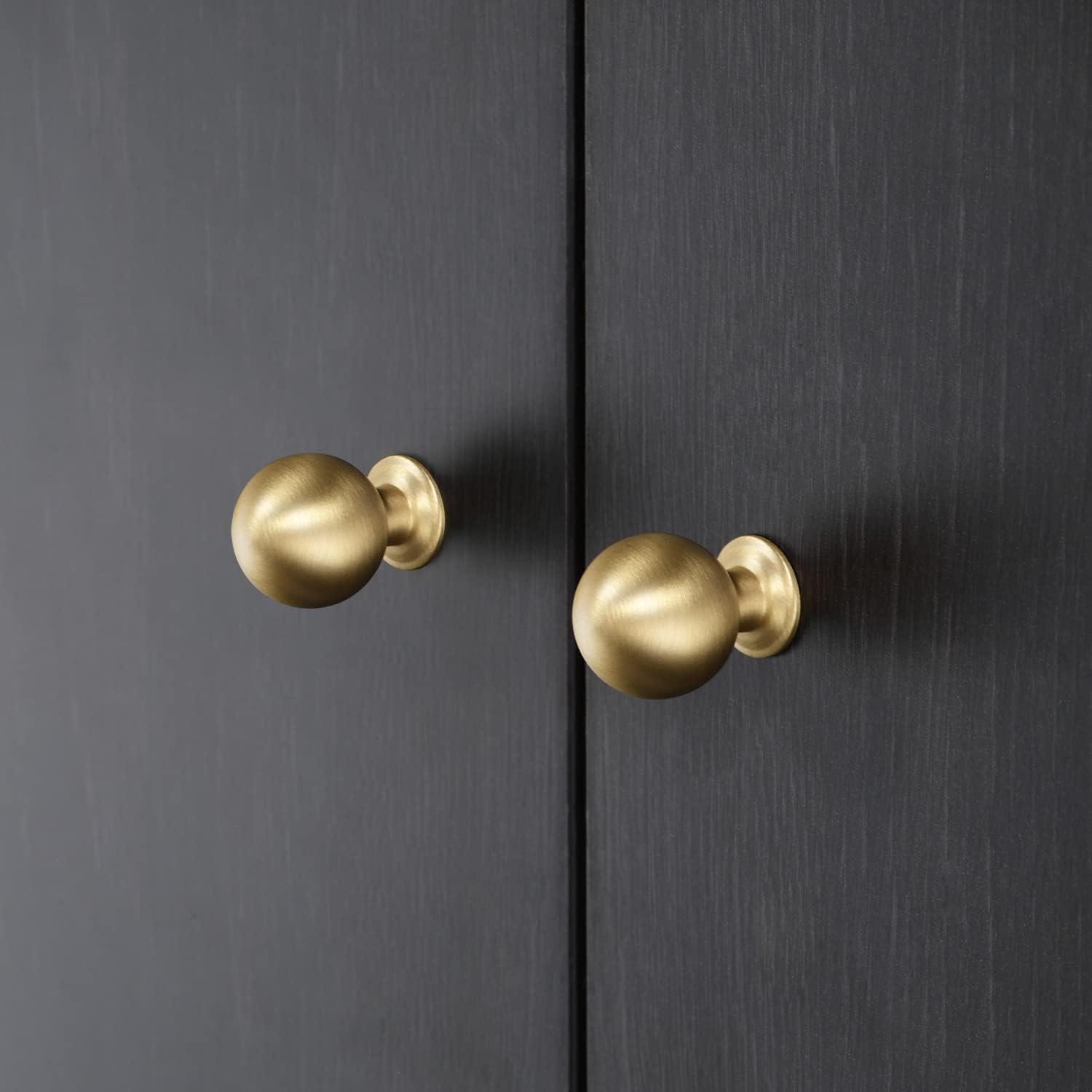 SALISENG- 5 Pack Solid Brass Kitchen Cabinet Knobs, Brushed Matt Gold Pulls for Dresser Drawer Cupboard Closet 1.1 Inch Diameter,Furniture Handles for Bathroom Bedroom Cabinet