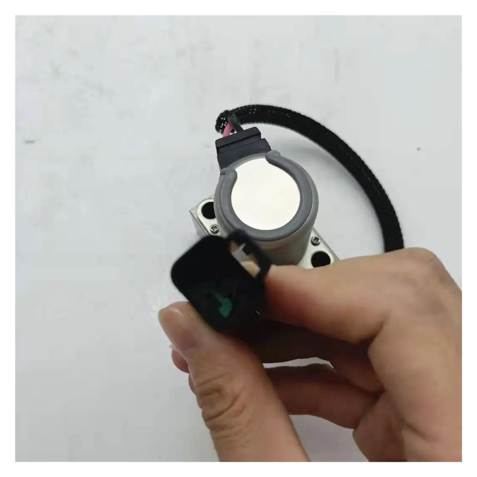 Hydrauliczny zawór elektromagnetyczny polityczny PC300-8 PC350-8 702-21-57500 702-21-55701 702-21-60900