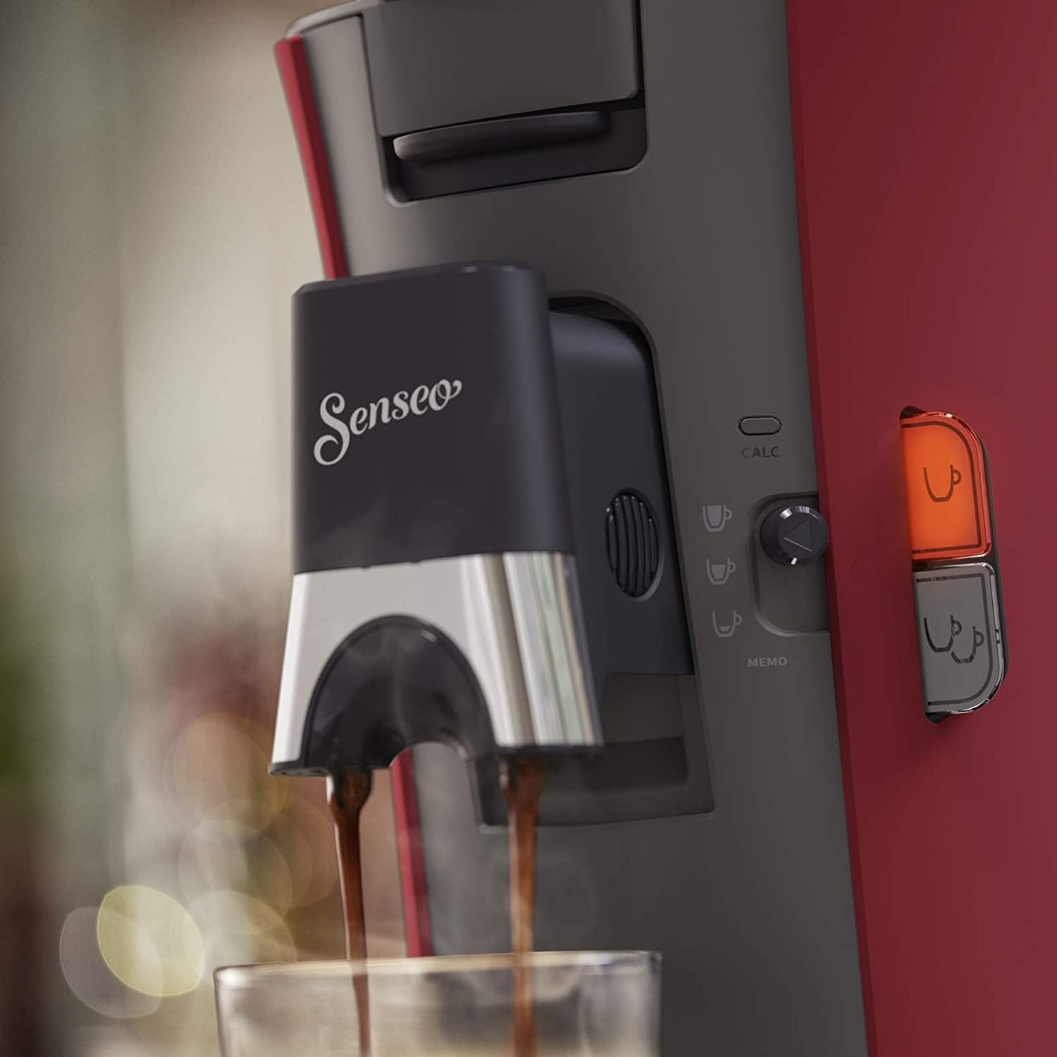Philips Senseo Select Kaffeepadmaschine Bundle mit 66 Kaffeepads,3 Kaffeespezialitäten, Memo-Funktion, Crema Plus, Intensität Plus, aus recyceltem Plastik, 0,9L, Rot (CSA240/90)