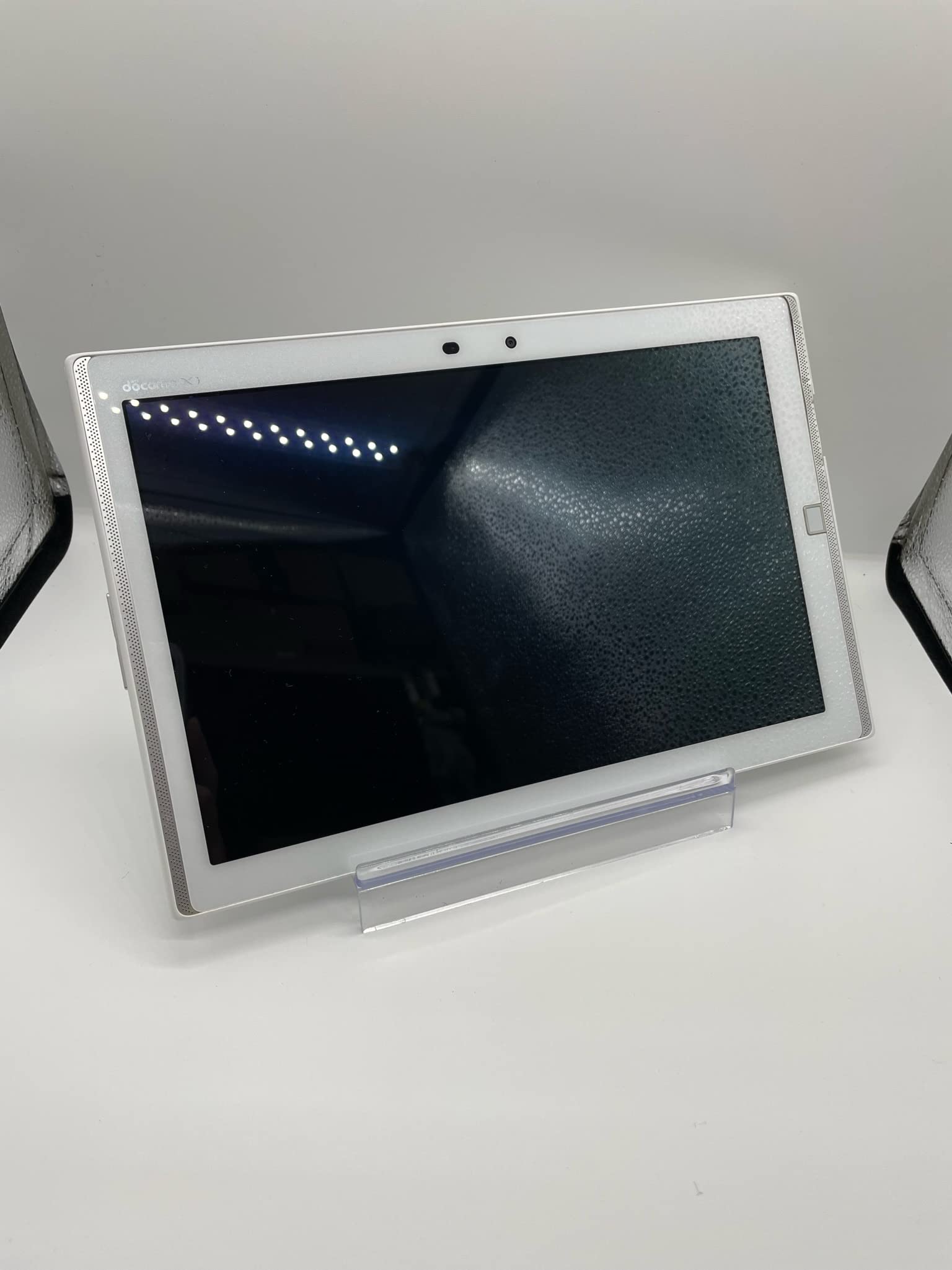 Amazon.co.jp: docomo ARROWS Tab F-03G ホワイト 白ロム : パソコン 