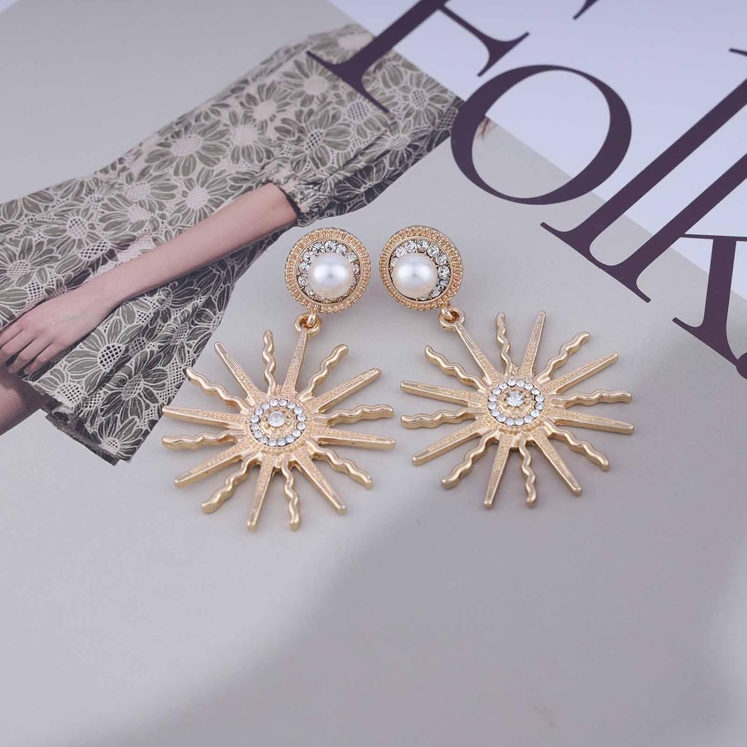Boho Crystal Sunburst Drop Earrings Gold Cz Sun Earrings Vintage Pearl Stud Earrings Exaggerate Pearl Starburst Earrings Jewelry for Women - Image 4
