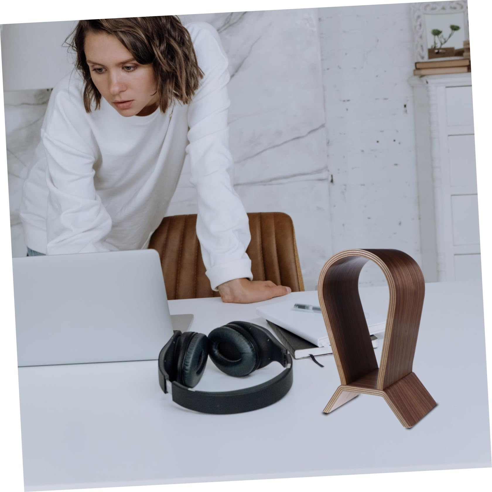 Support pour Casque Audio Rangement Pratique pour Écouteurs en Bois de Noyer Naturel, Stable et Élégant pour Décoration Maison ou Boutique Casque