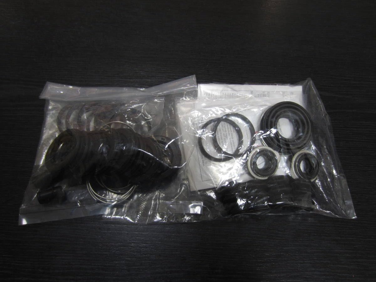 Amazon.co.jp: FD3S 純正 RX-7 ブレーキキャリパーシールキット 16