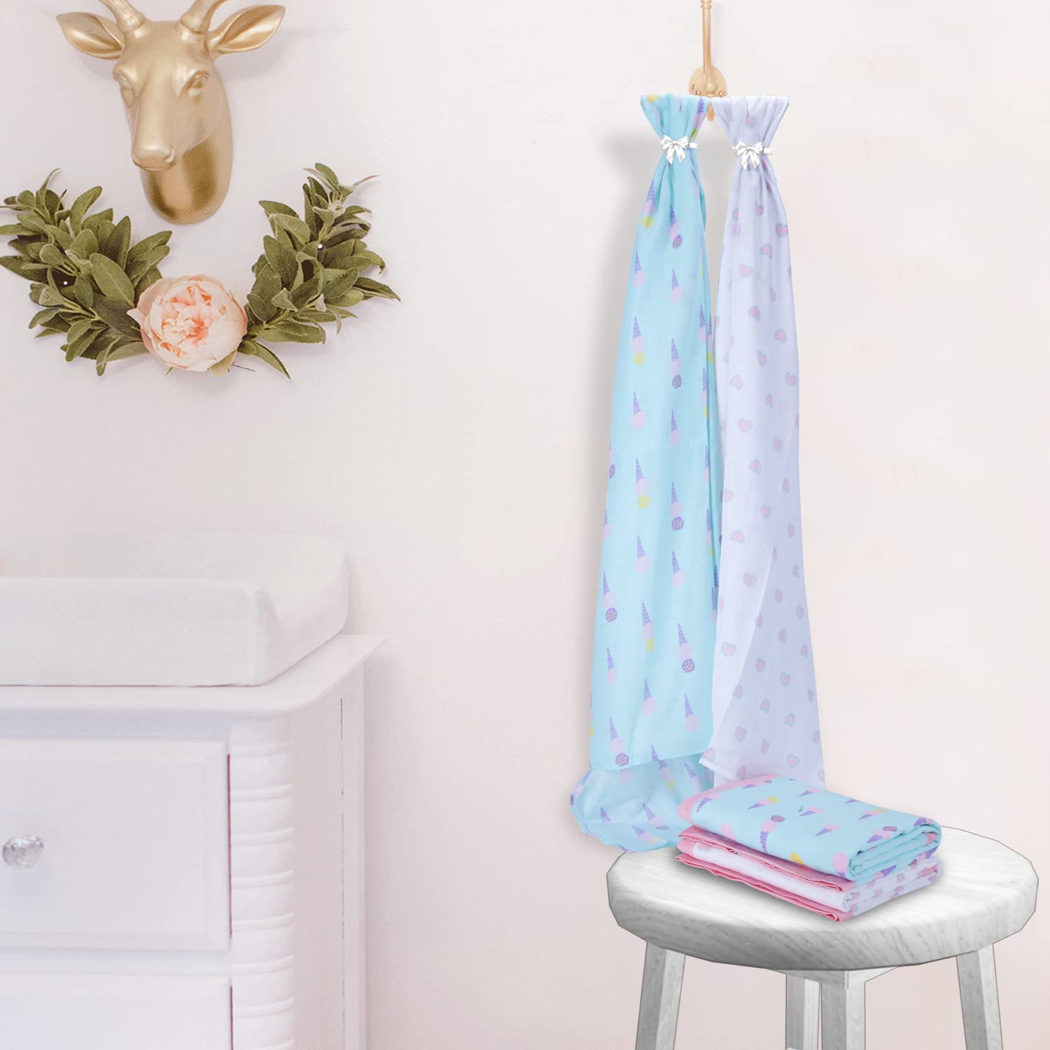 My Milestones 100% Cotton Muslin Baby Blanket - 4 Layered (43x43 inches) - Hearts Print 3