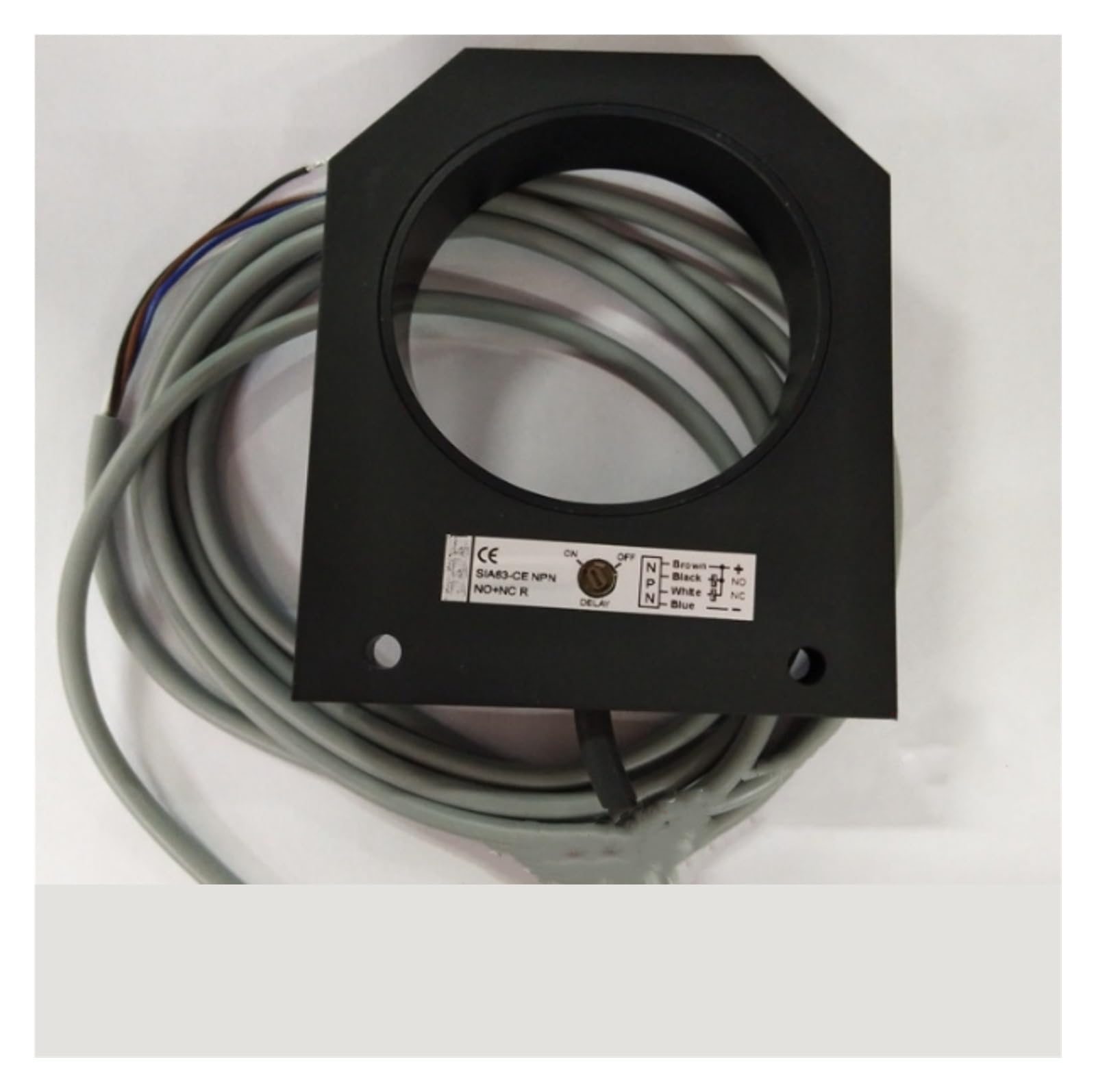CXFCIHFT SIA63-CE proximity switch sensor