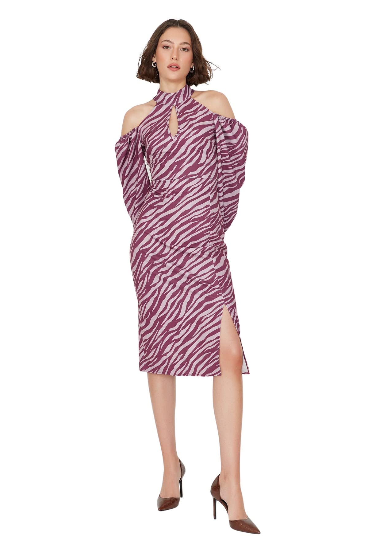 Trendyol Damen Mehrfarbig Regular Skater V-Ausschnitt Webstoff Kleid, 42